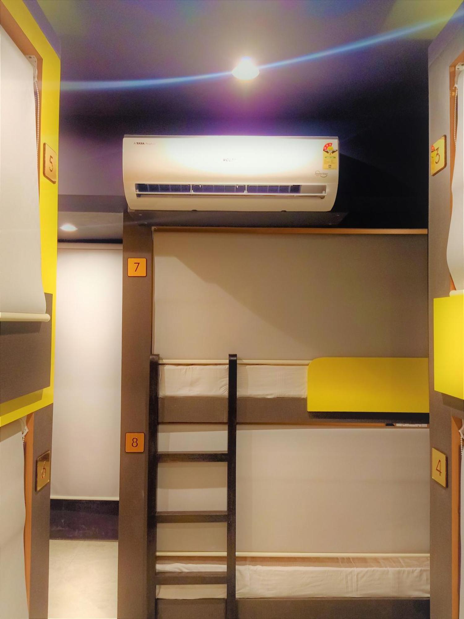 Stay Villa Hostel For Male And Female مومباي المظهر الخارجي الصورة