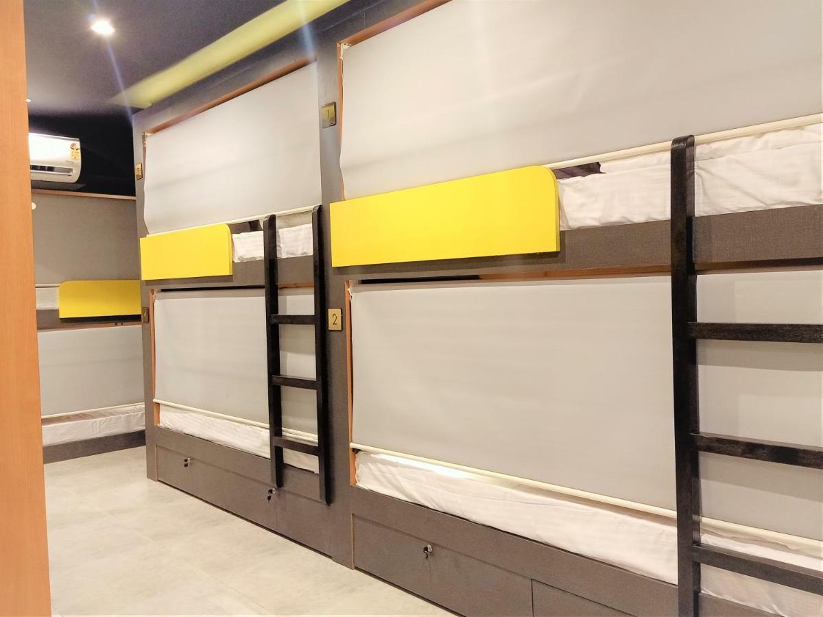 Stay Villa Hostel For Male And Female مومباي المظهر الخارجي الصورة